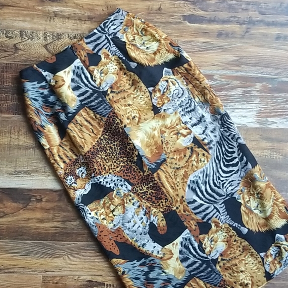 VTG Silk skirt - Picture 3 of 5